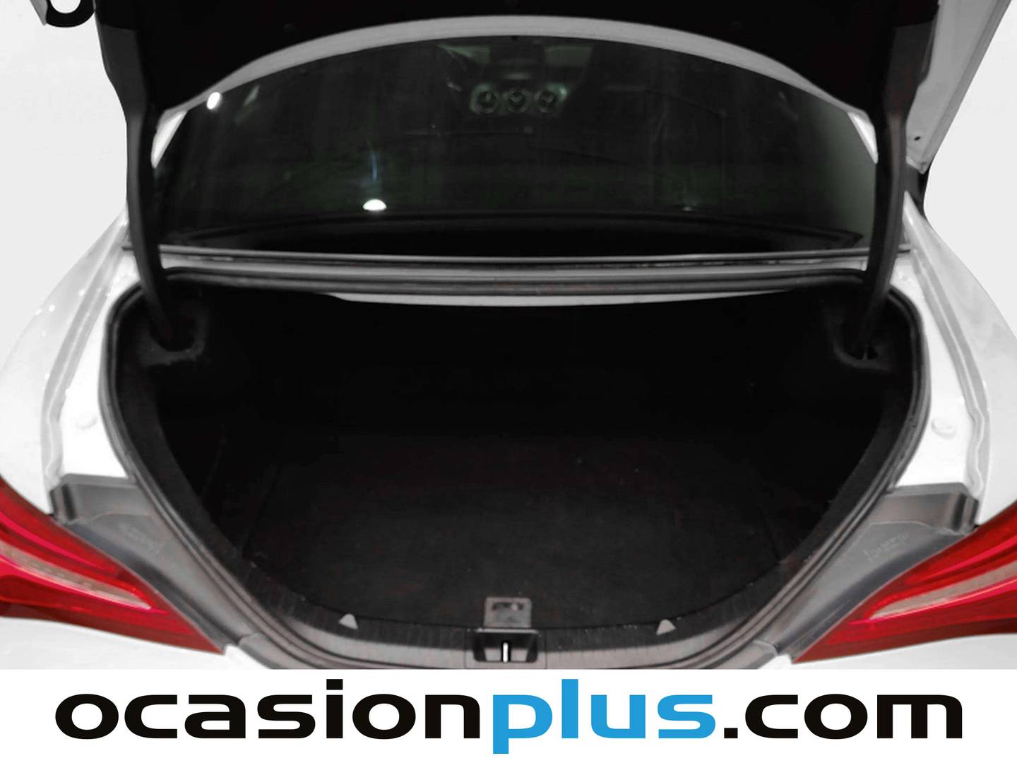 Fotos maletero Mercedes CLA Mercedes-Benz CLA 200 (156 CV) Pack AMG