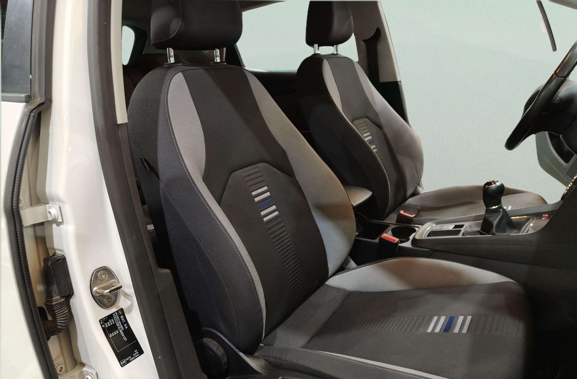 SEAT León 1.6 TDI Style Visio Edition - foto 16
