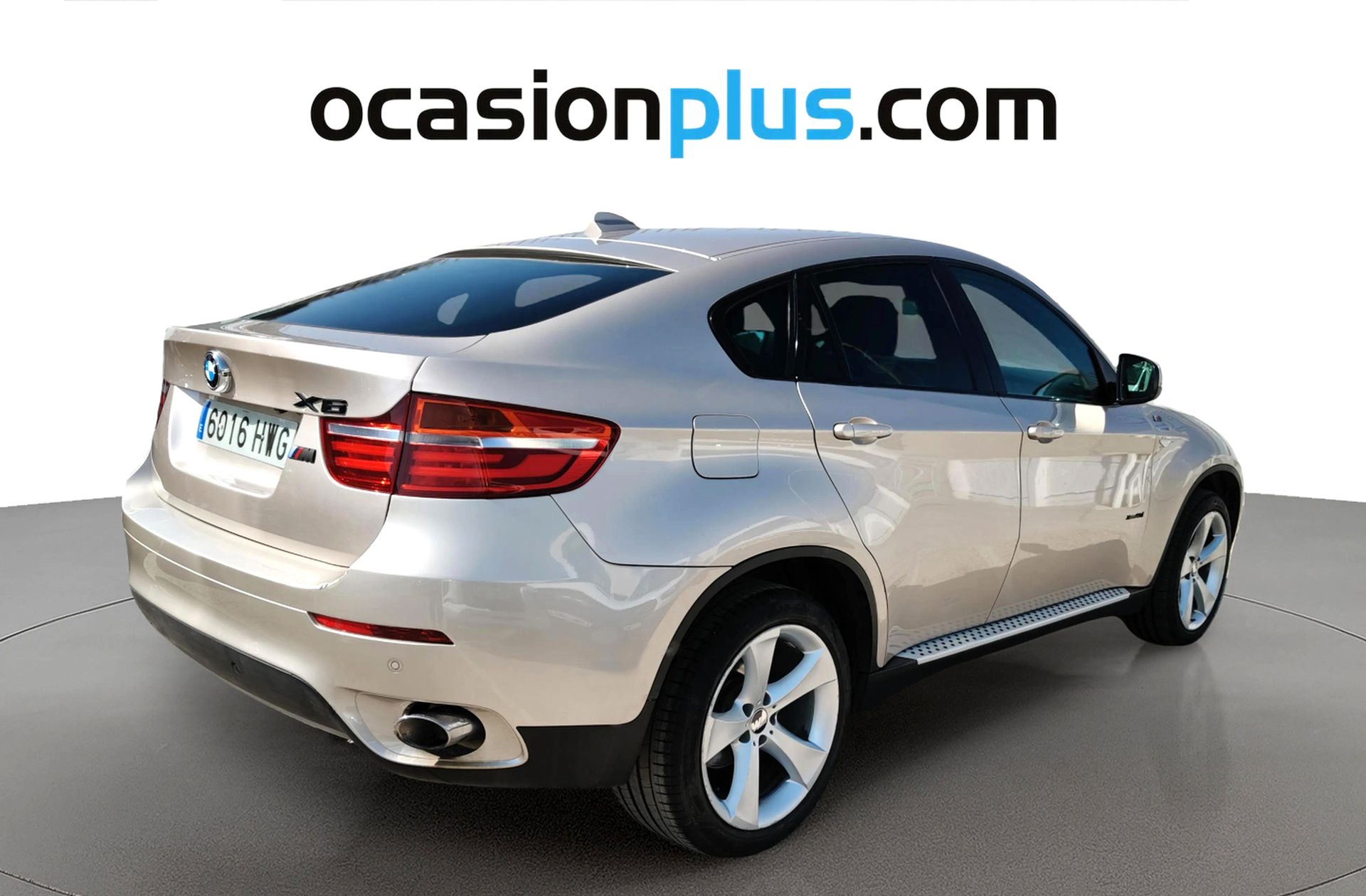 BMW X6 xDrive40d - foto 4