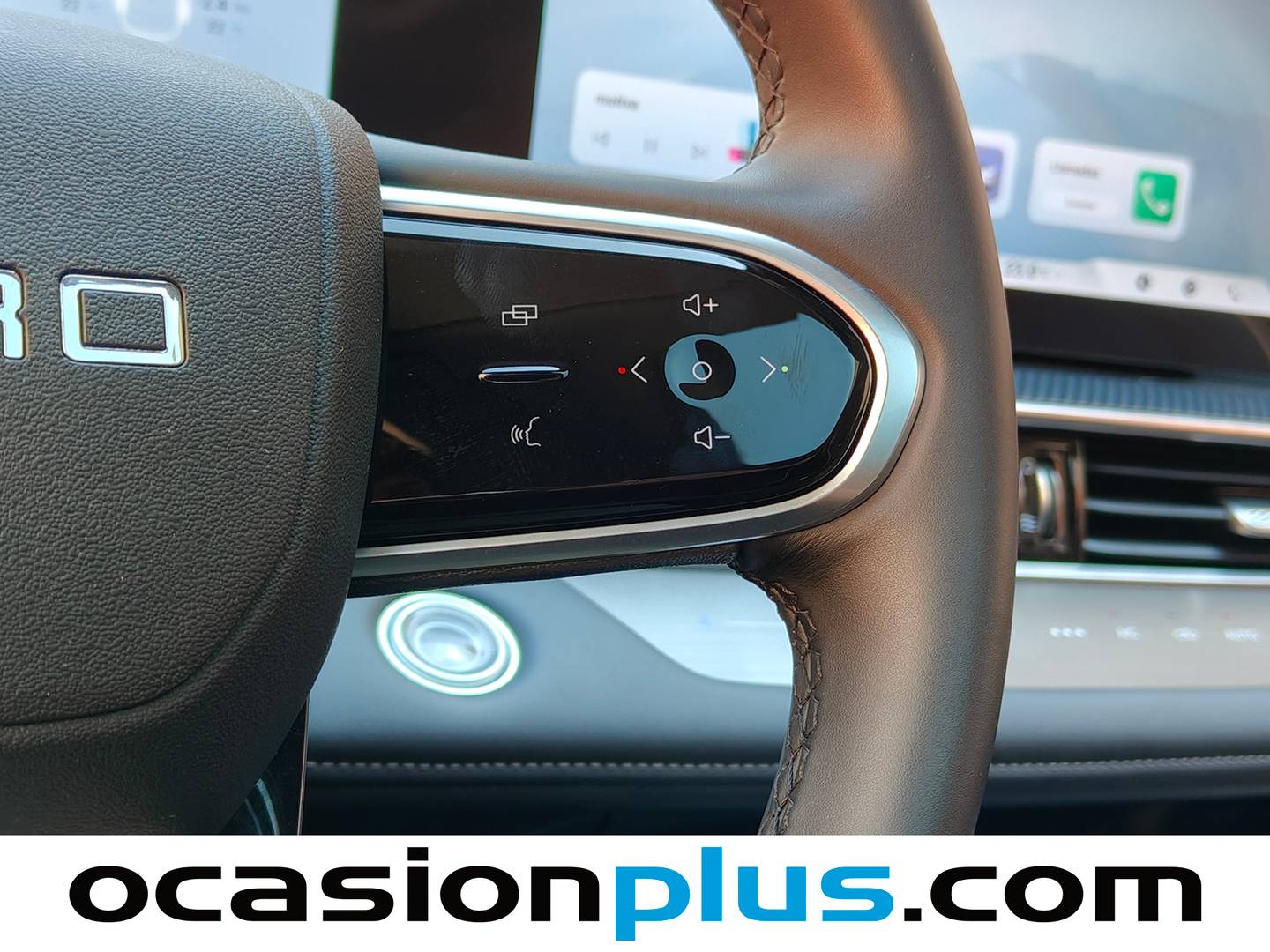EBRO S700 EBRO S700 1.6 TGDI Luxury 7 DCT (147 CV) 147cv