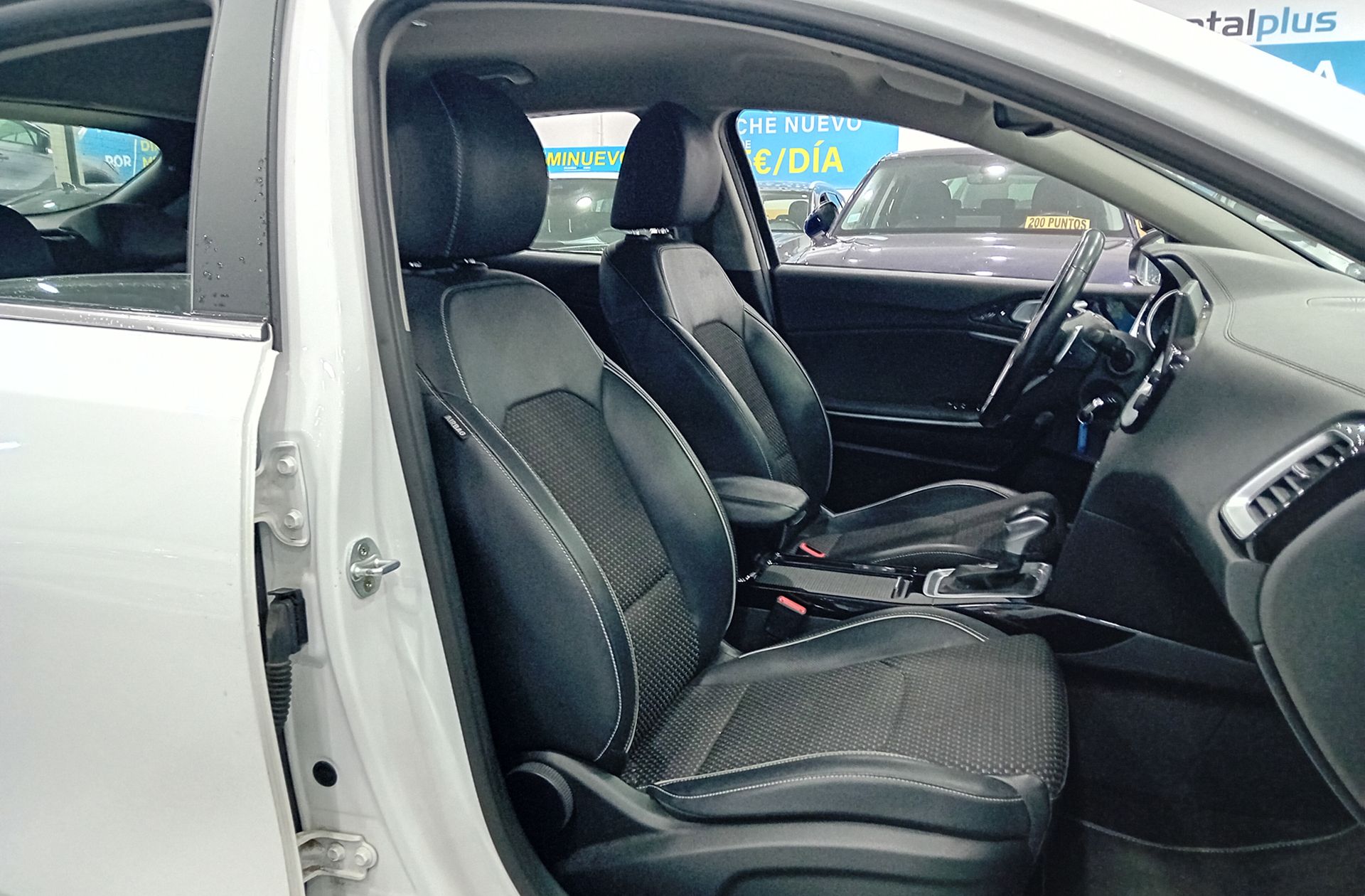 Kia XCeed 1.4 T-GDi Tech DCT - foto 17