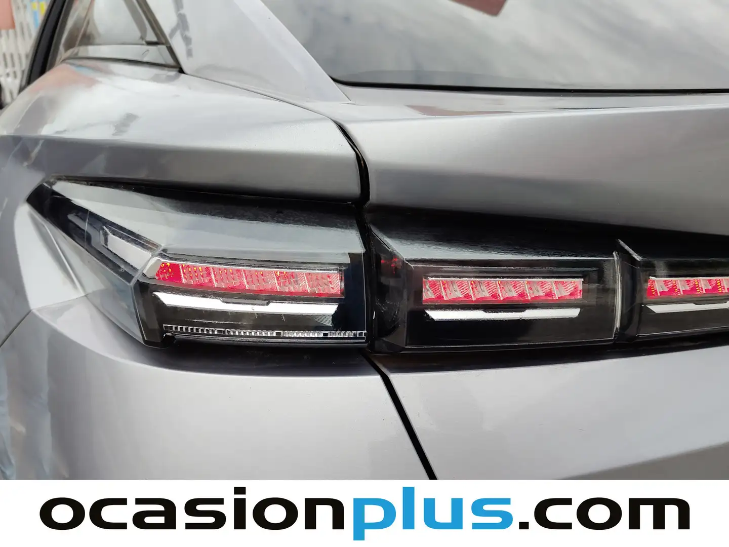 Foto Peugeot 408 Peugeot 408 Puretech 130 Allure EAT8 (130 CV)