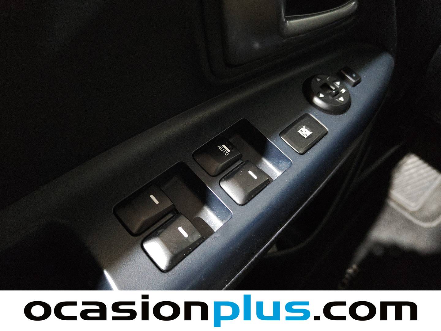 KIA Rio KIA Rio CVVT x-Tech Eco-Dynamics (84 CV) manual