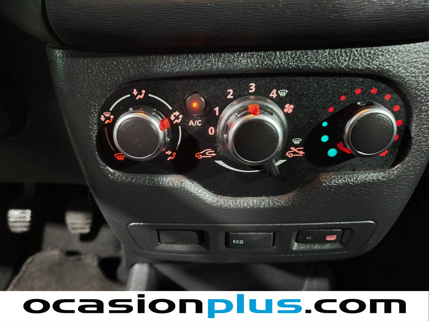Equipamiento del Dacia Dokker Dacia Dokker dCi 75 Ambiance (75 CV)
