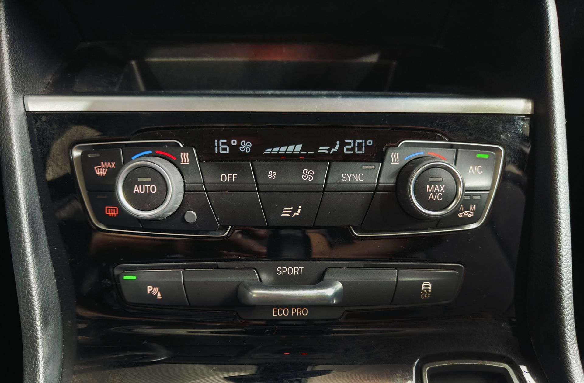 BMW Serie 2 Active Tourer 2 216d Active Tourer - foto 33