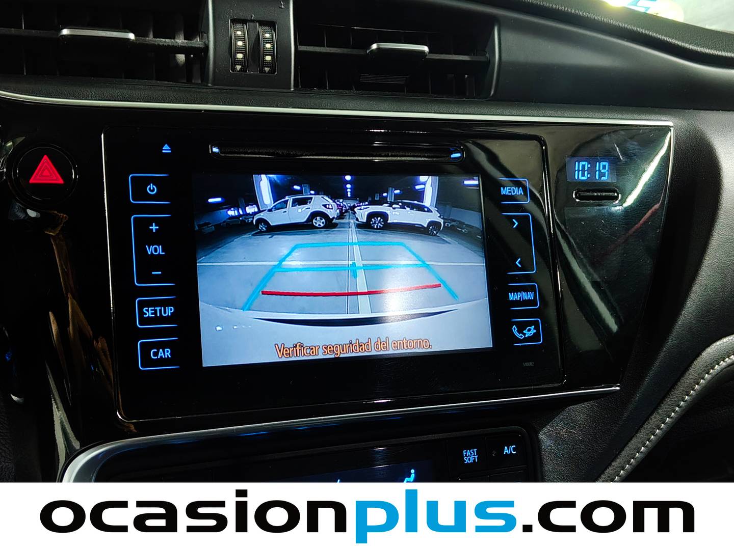 Extras y acabados del Toyota Auris Toyota Auris 140H Hybrid Active (136 CV)