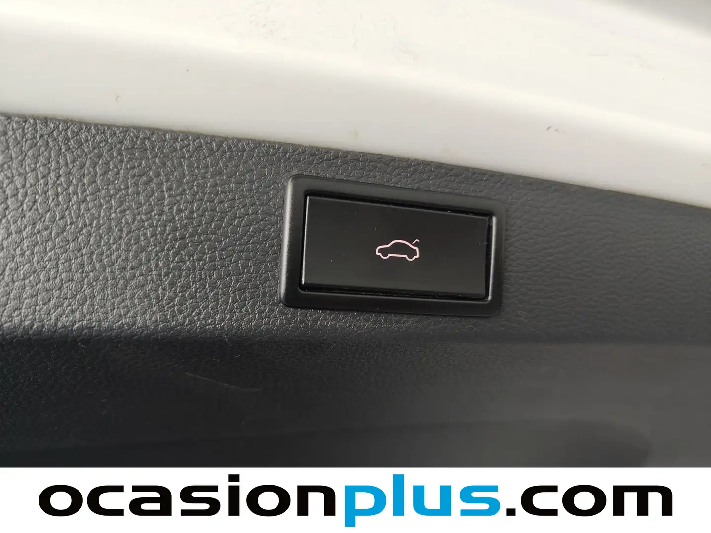 Foto Skoda Karoq Skoda Karoq 1.6 TDI Ambition  (115 CV)