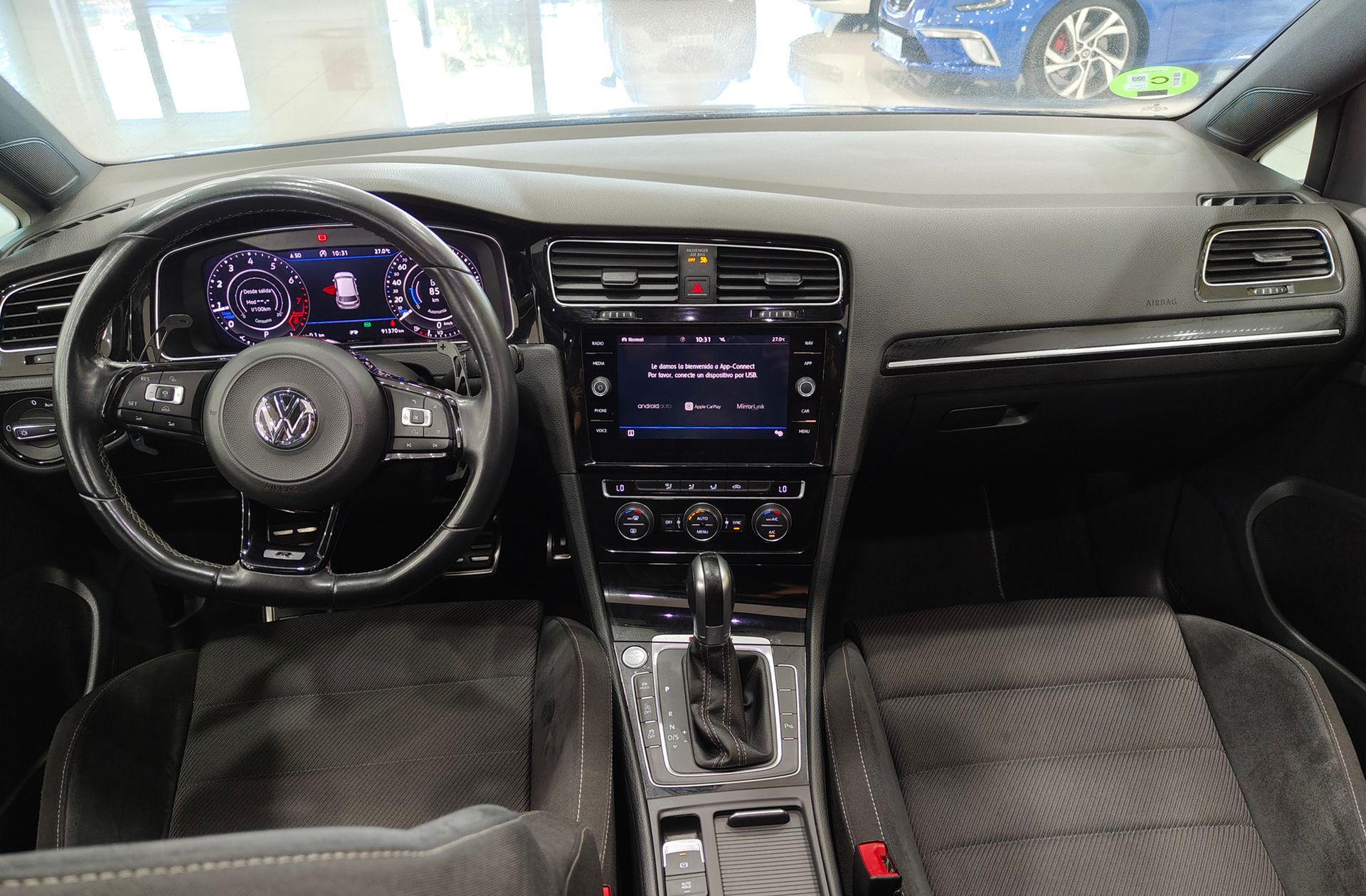 Volkswagen Golf R 2.0 TSI 4Motion DSG - foto 7