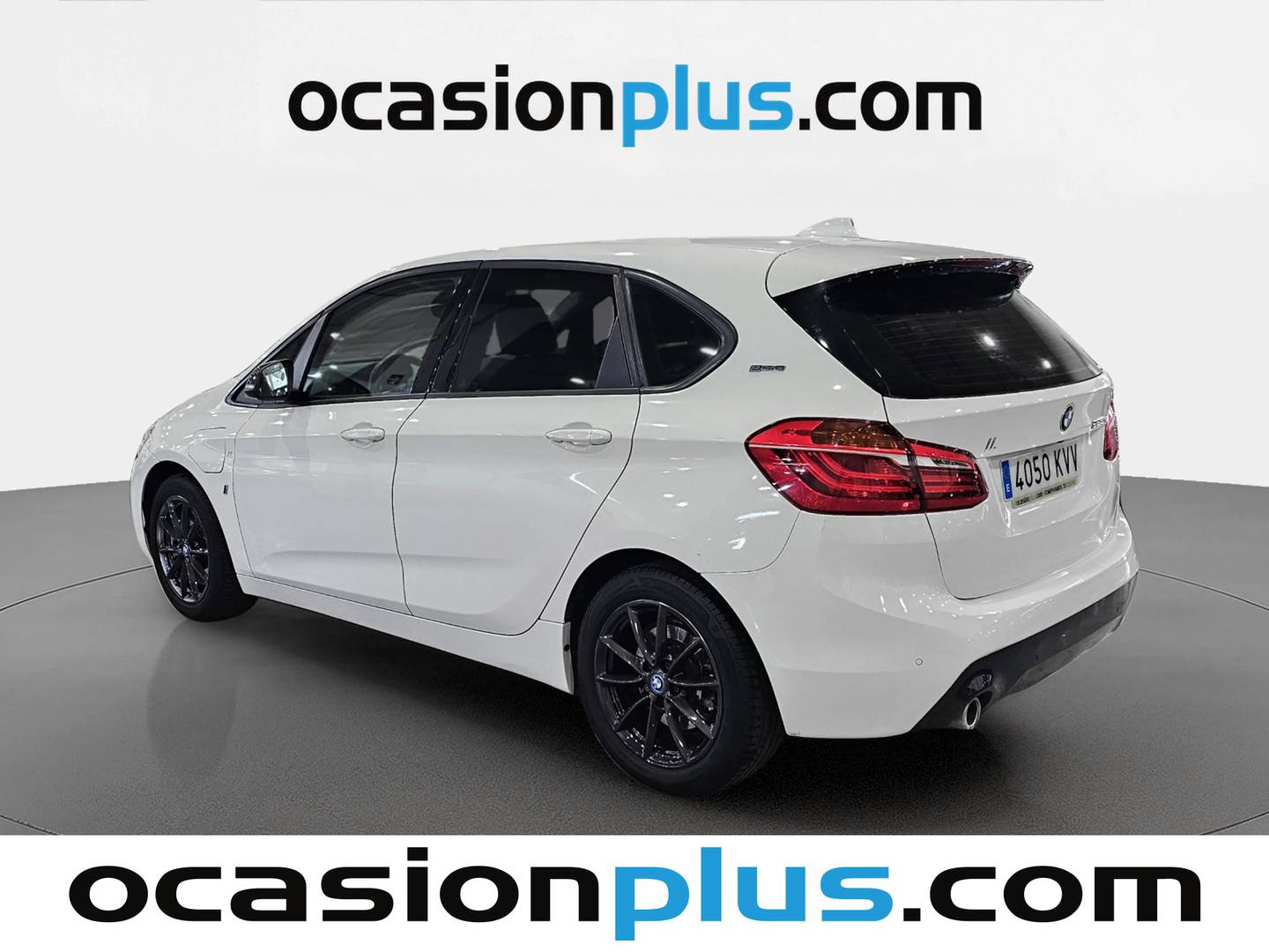 Foto trasera BMW Serie 2 Active Tourer BMW Serie 2 225xe iPerformance Active Tourer (224 CV) derecha