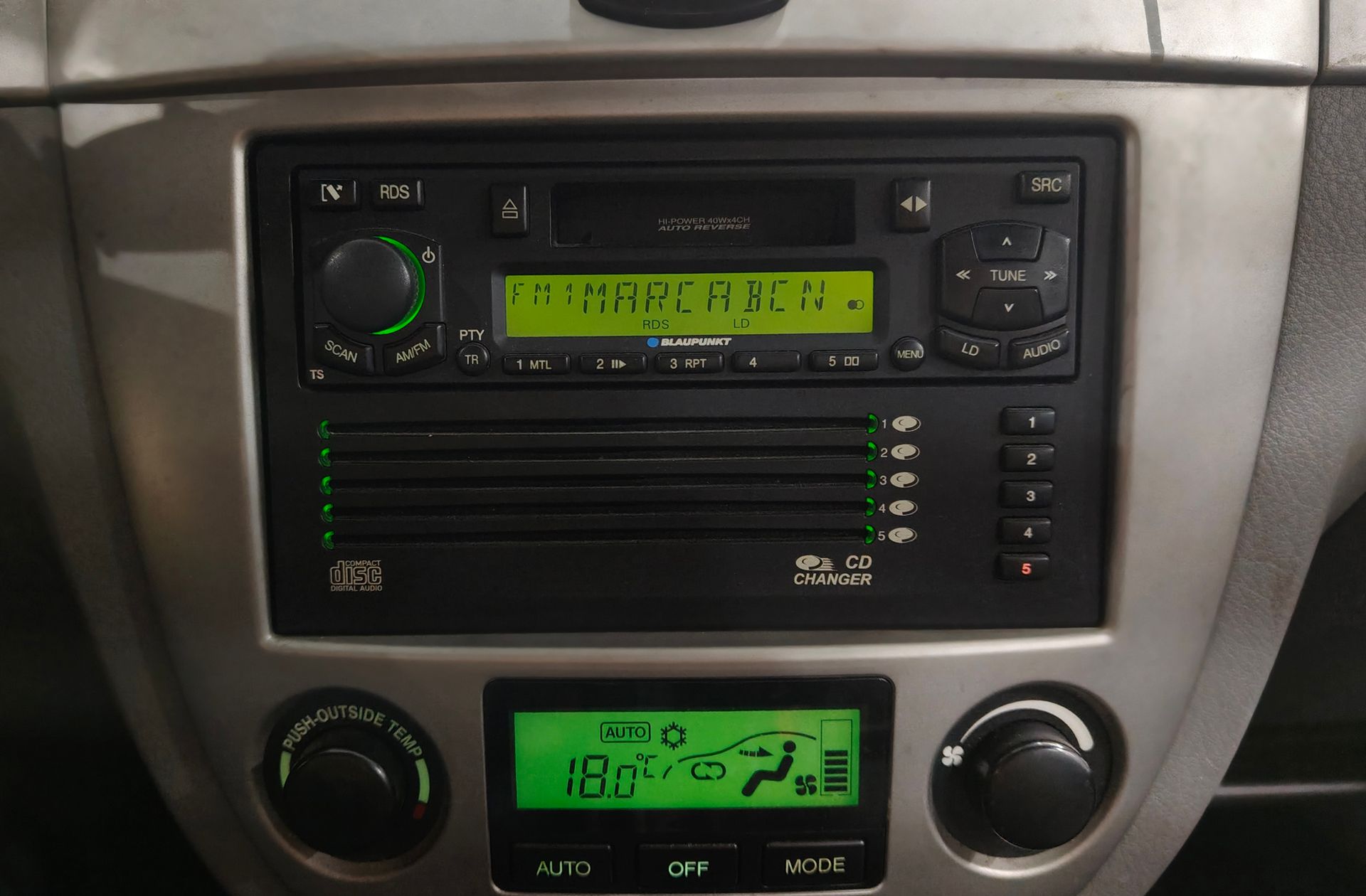 Chevrolet Lacetti 1.6 SX - foto 23