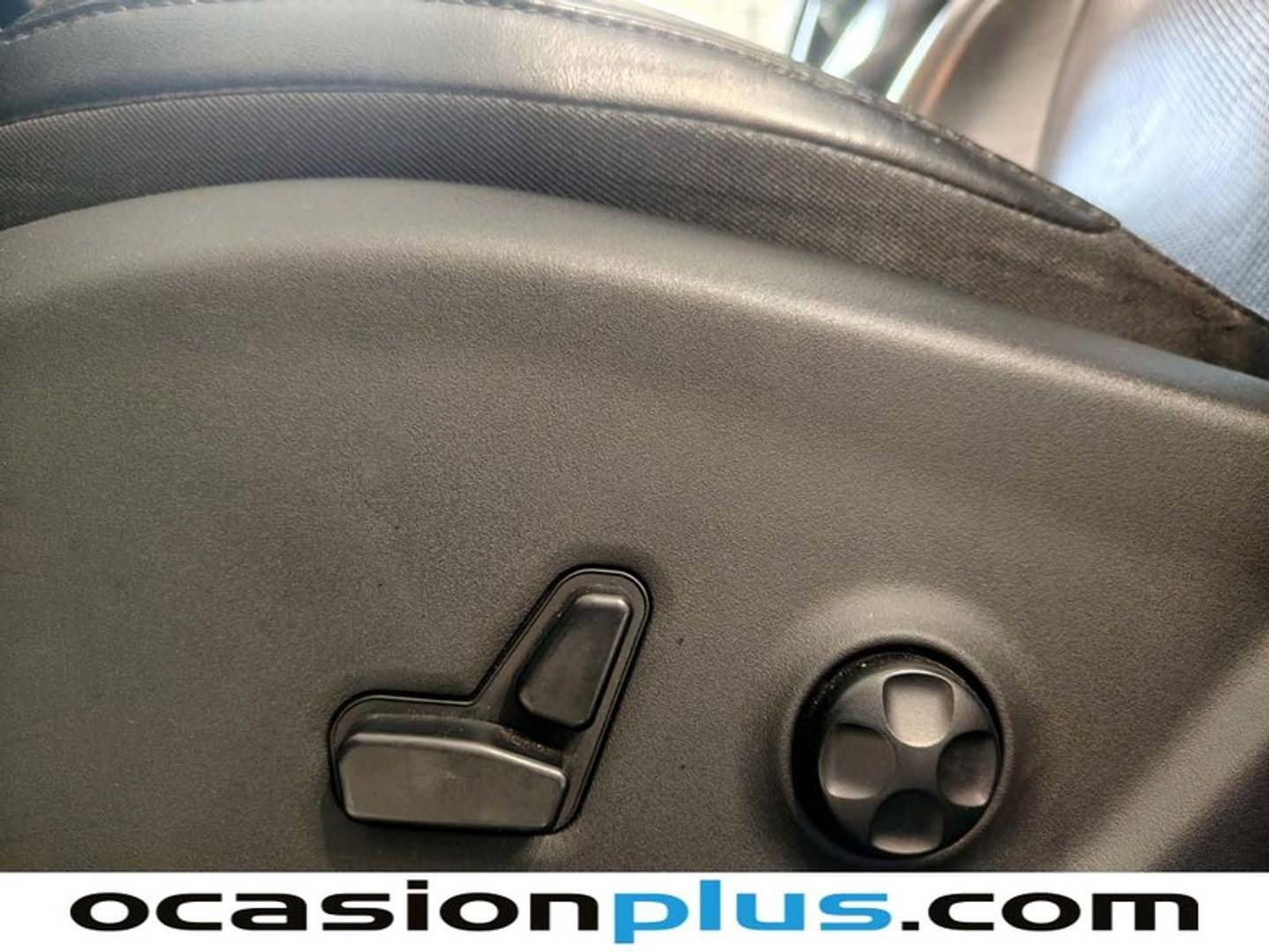 Foto Jeep Cherokee Jeep Cherokee 2.0 CRD Limited 4x2 (140 CV)