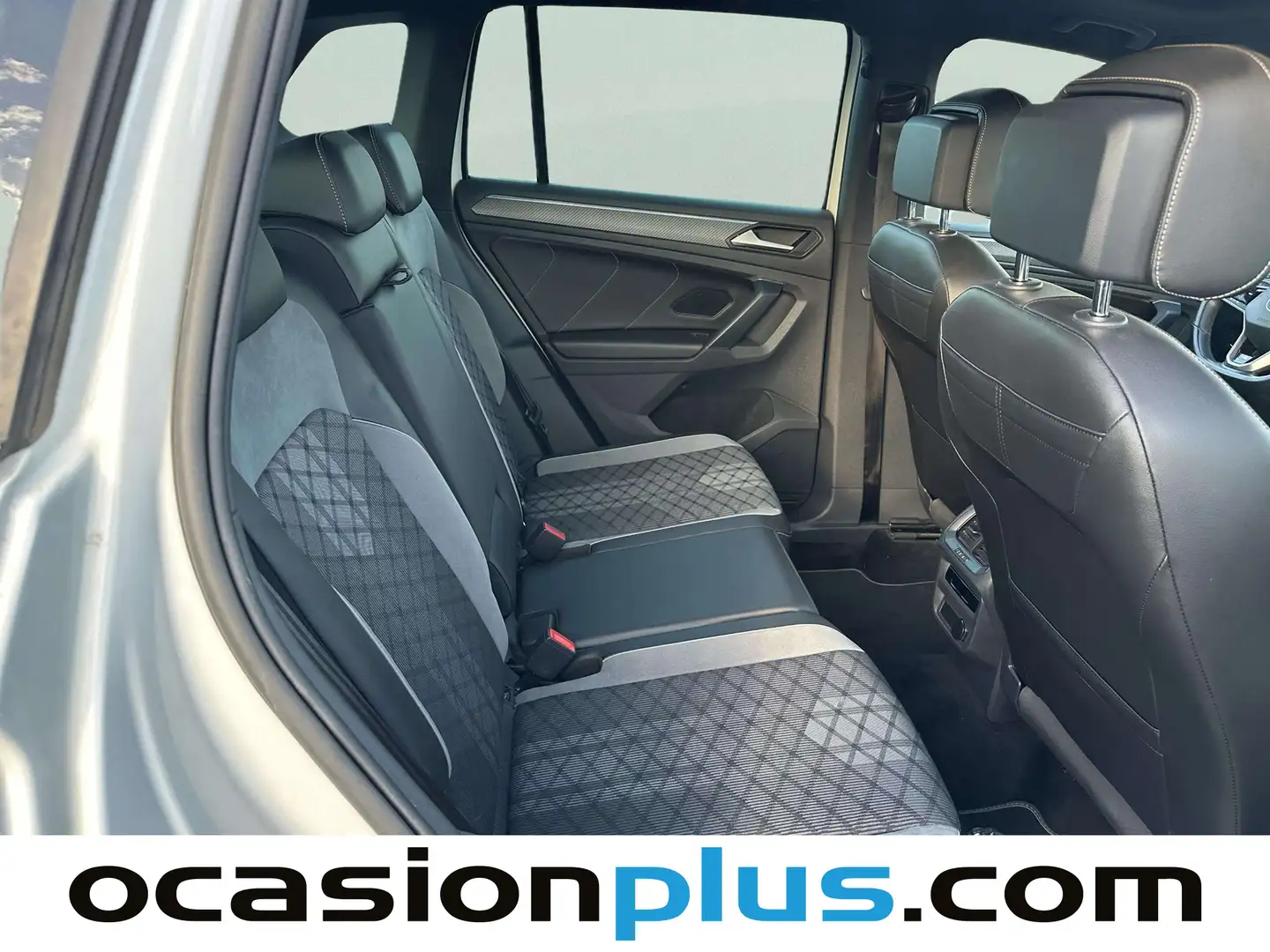 Foto Volkswagen Tiguan Volkswagen Tiguan R-Line 2.0 TDI (150 CV) DSG