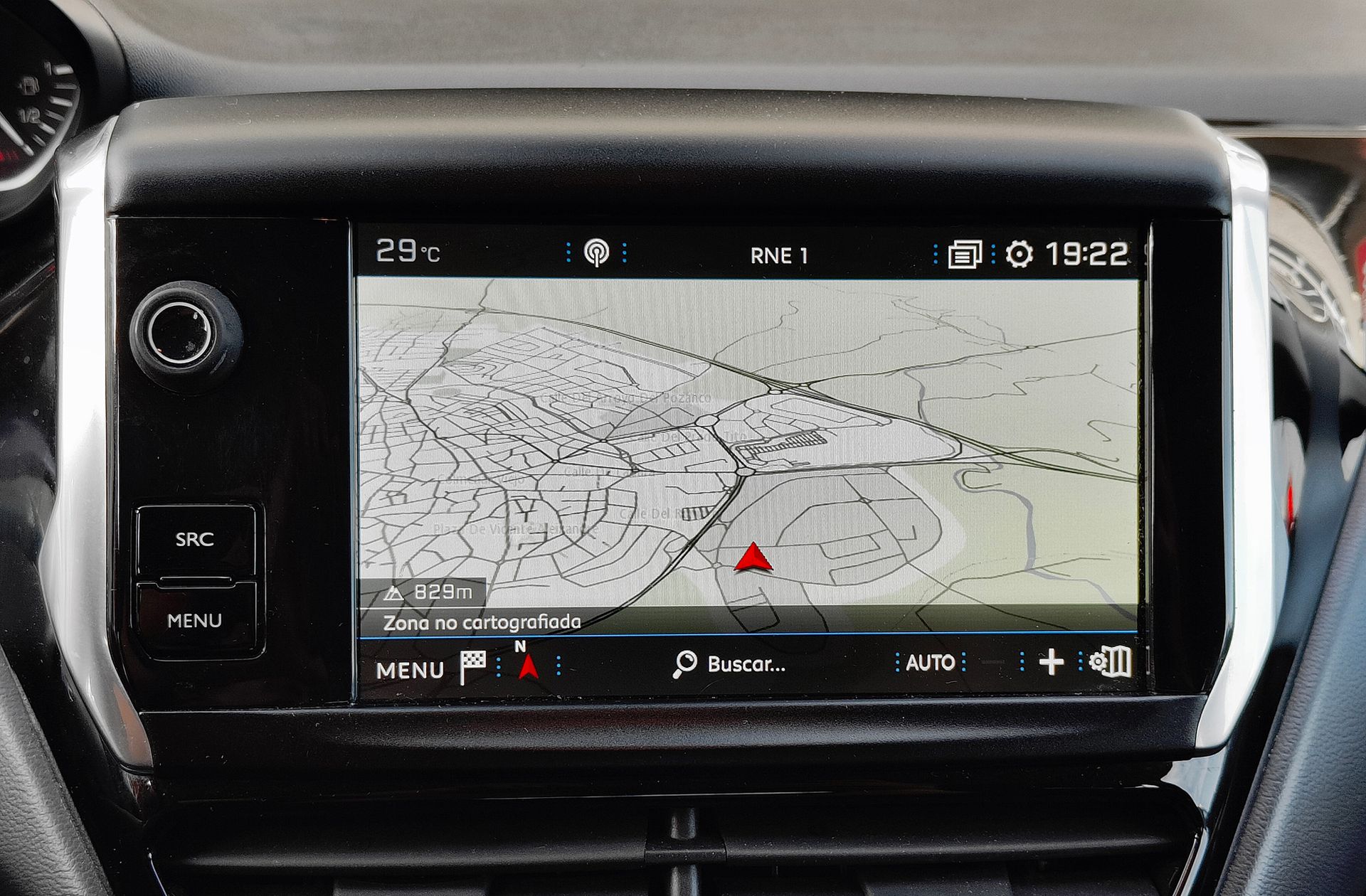 Peugeot 208 PureTech Signature - foto 6