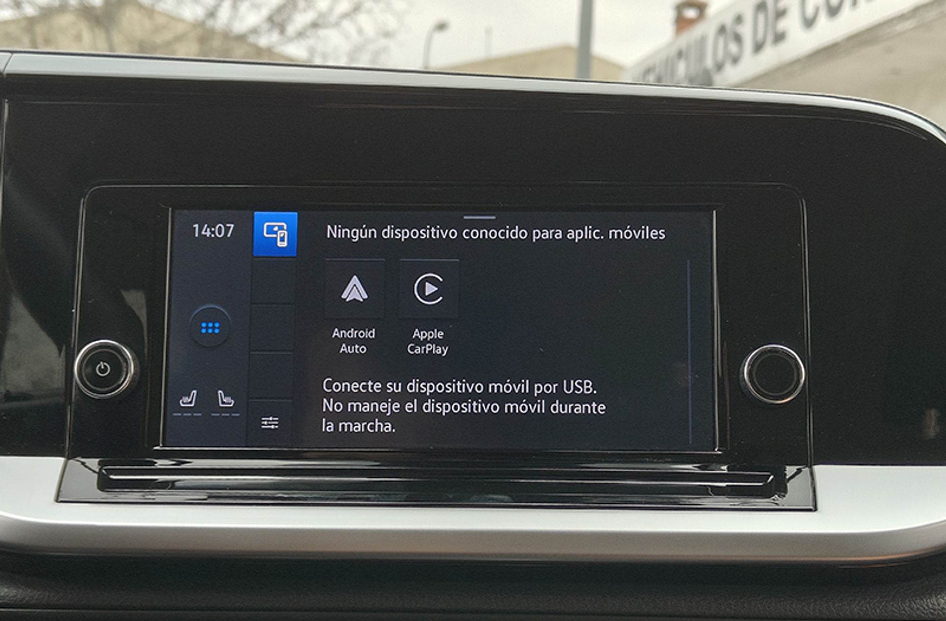 Ford Grand Tourneo Connect 2.0 EcoBlue Titanium - foto 8