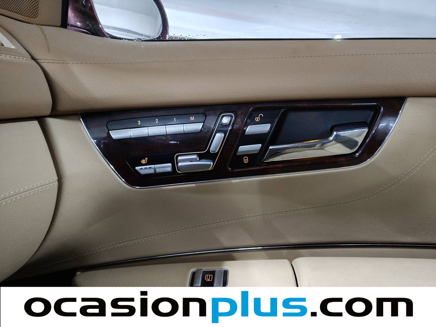 Equipamiento del Mercedes Clase CL Mercedes-Benz Clase CL CL 500 (388 CV)