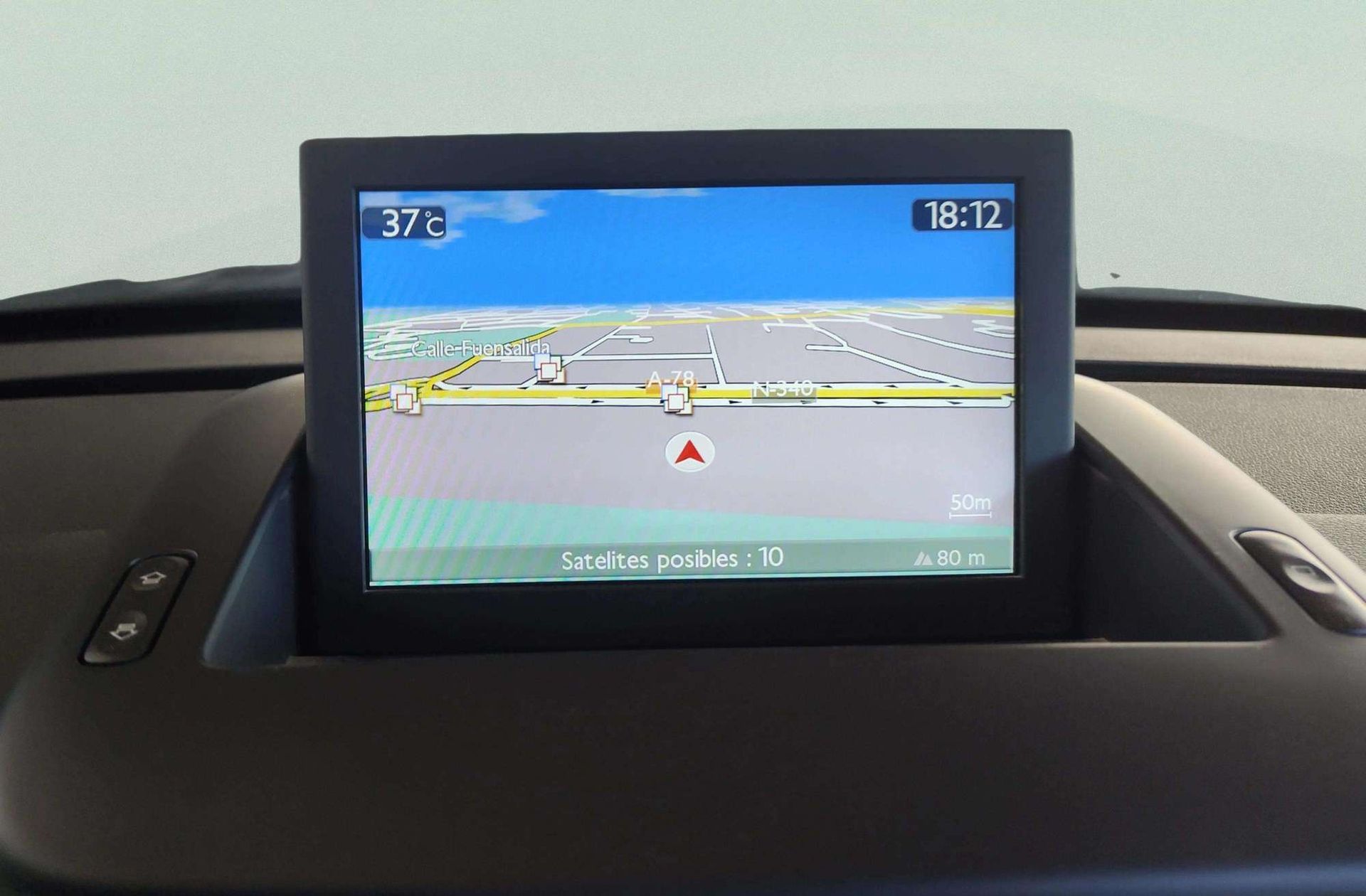 Peugeot 5008 2.0 BlueHDi Allure FAP 7 plazas - foto 8