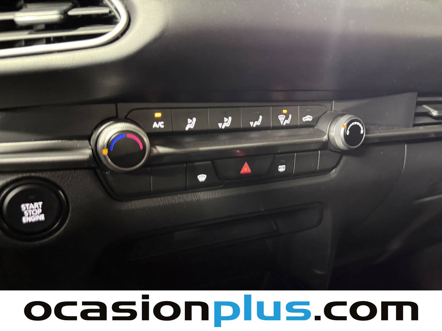 Foto Mazda CX-30 Mazda CX-30 e-SKY G MHEV Prime-line AT (140 CV)