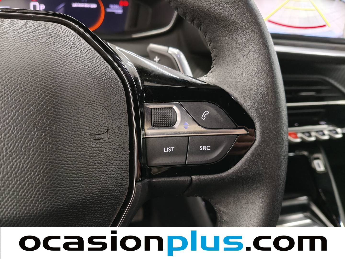 Foto Peugeot 2008 Peugeot 2008 Allure Hybrid eDCS6 (145 CV)