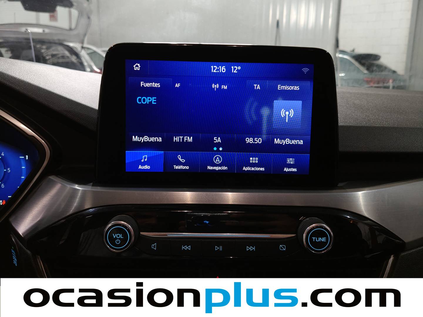 Foto Ford Kuga Ford Kuga 1.5 EcoBlue Titanium (120 CV)