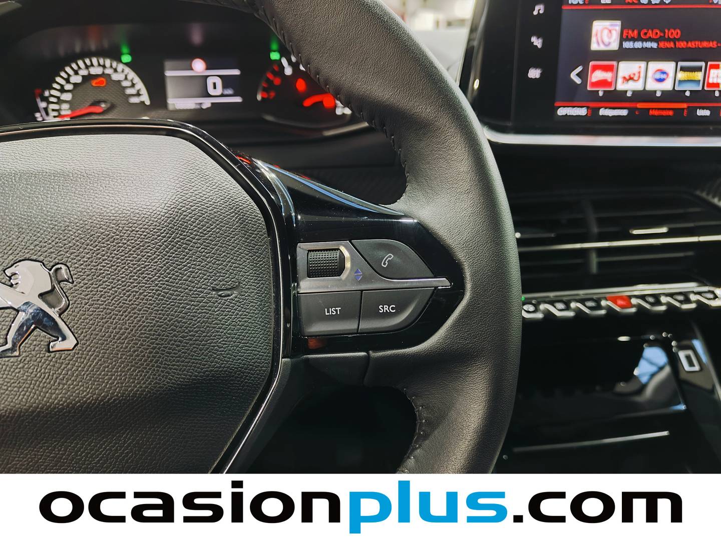 Foto Peugeot 208 Peugeot 208 PureTech 100 Allure (100 CV)