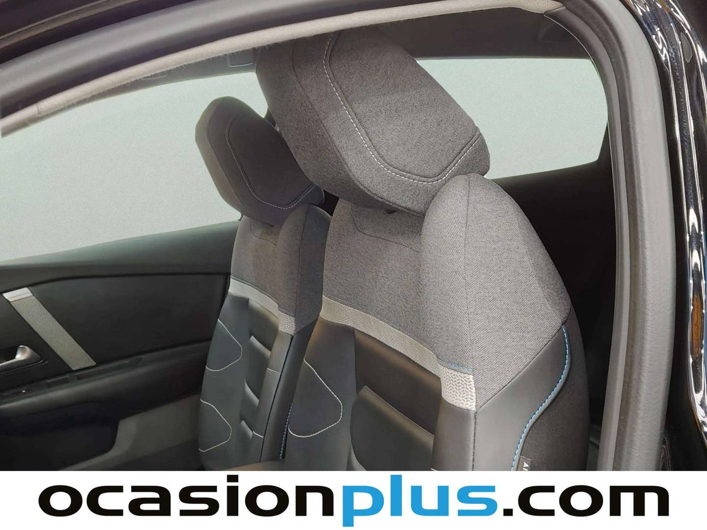 Foto Citroën C4 Citroen C4 BlueHDi 130 S&S Shine EAT8 (130 CV)