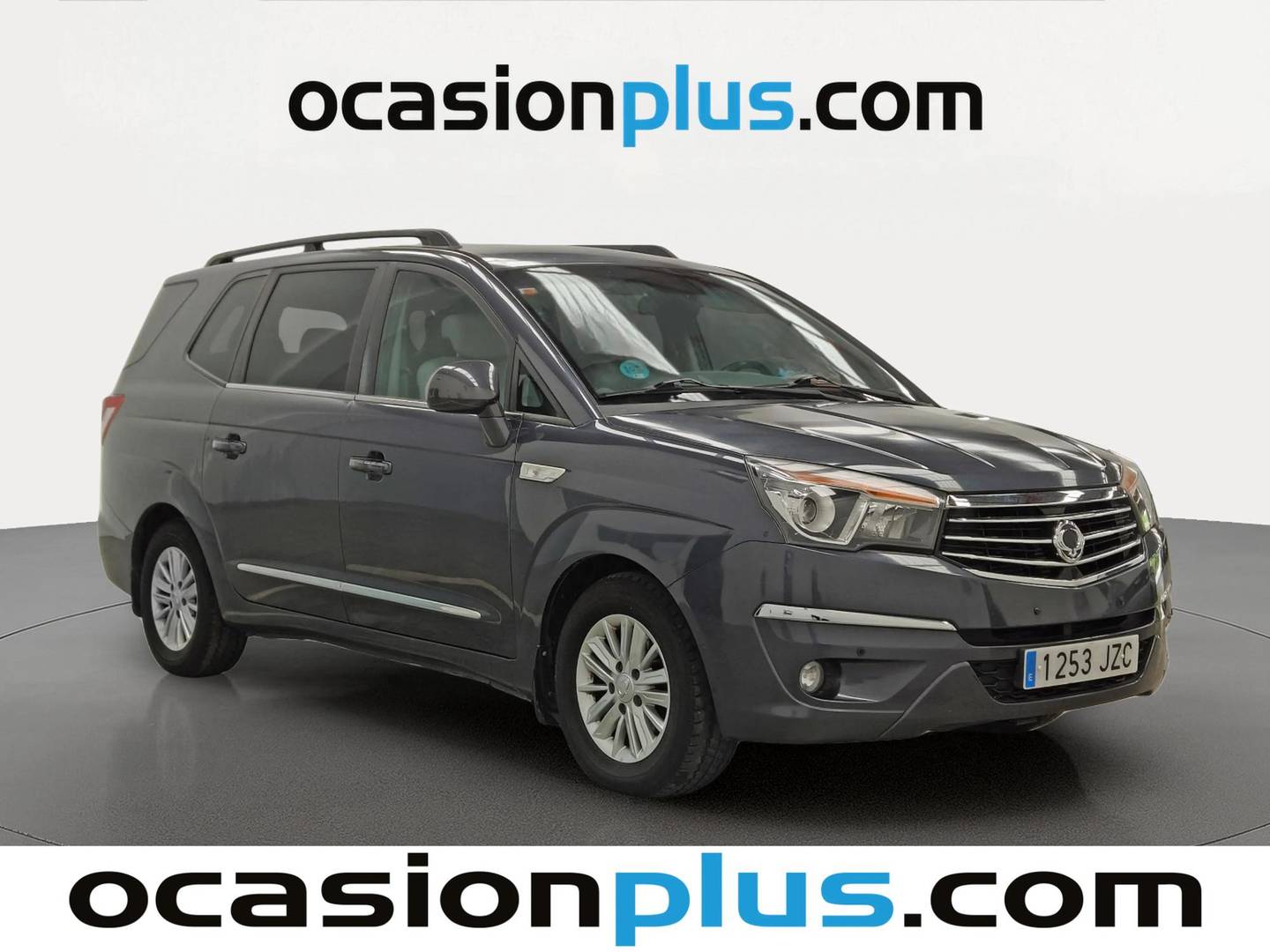 Foto delantera SsangYong Rodius SsangYong Rodius D22T Premium (178 CV) 7 plazas derecha