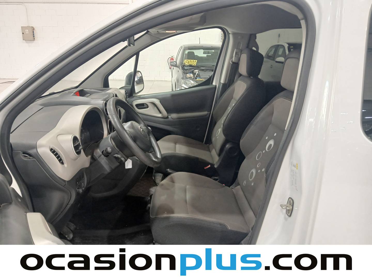 Foto asientos delanteros Citroën Berlingo Citroen Berlingo Combi BlueHDi 75 Multispace Live Edition (75 CV)