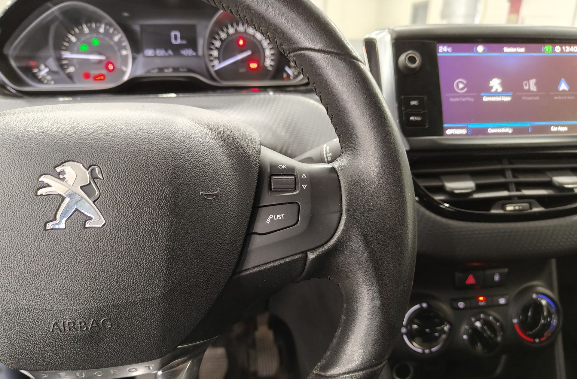 Peugeot 208 PureTech 82 Style - foto 25