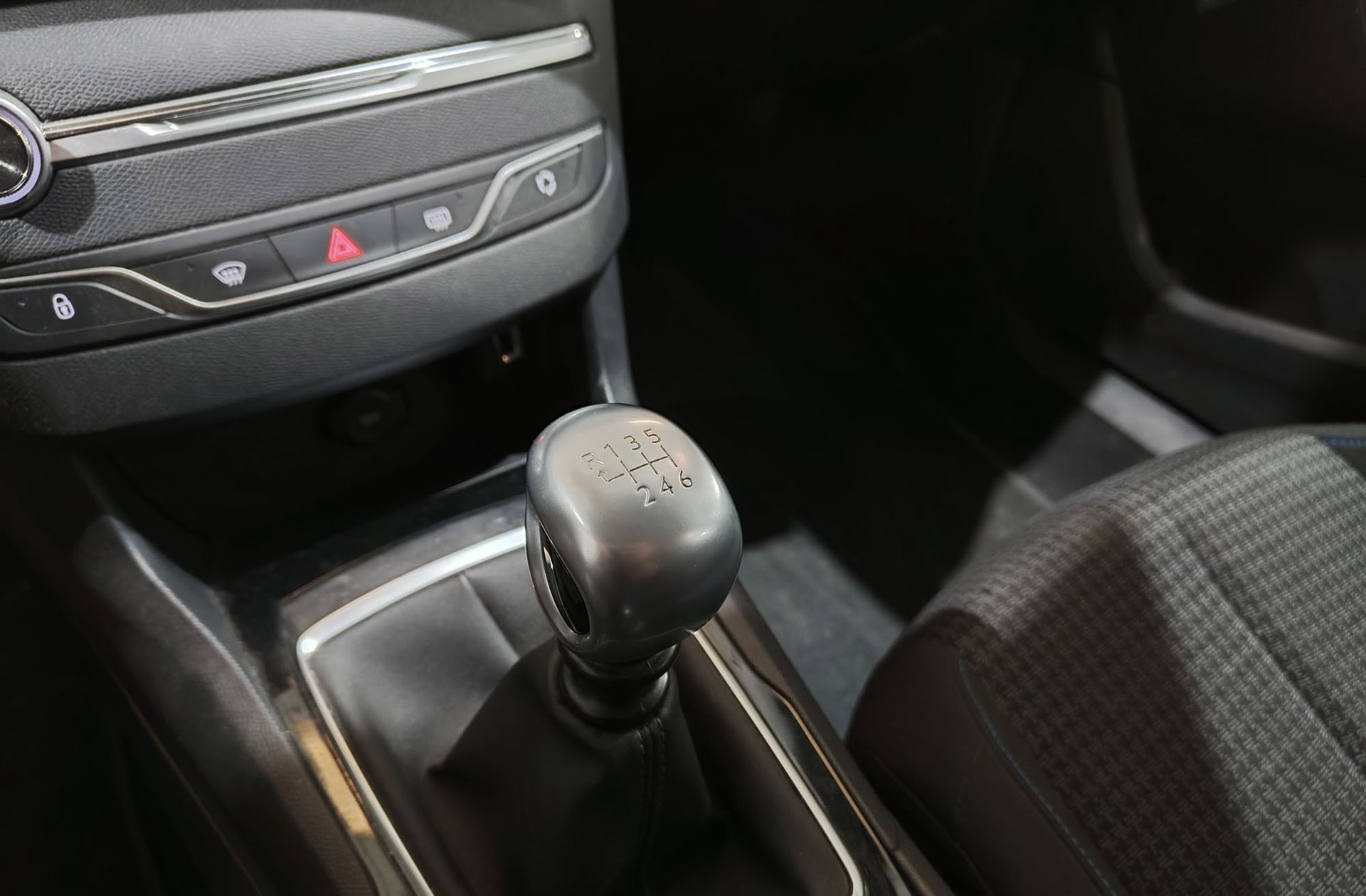 Peugeot 308 SW PureTech 130 Style - foto 5
