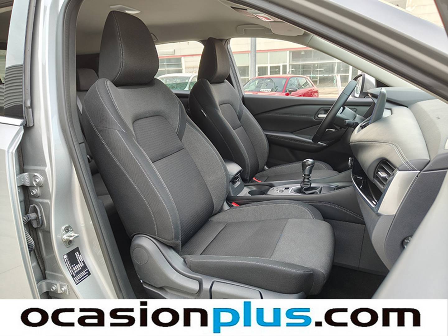 Foto Nissan QASHQAI Nissan Qashqai DIG-T 140 mHEV N-Connecta 4x2 (140 CV)