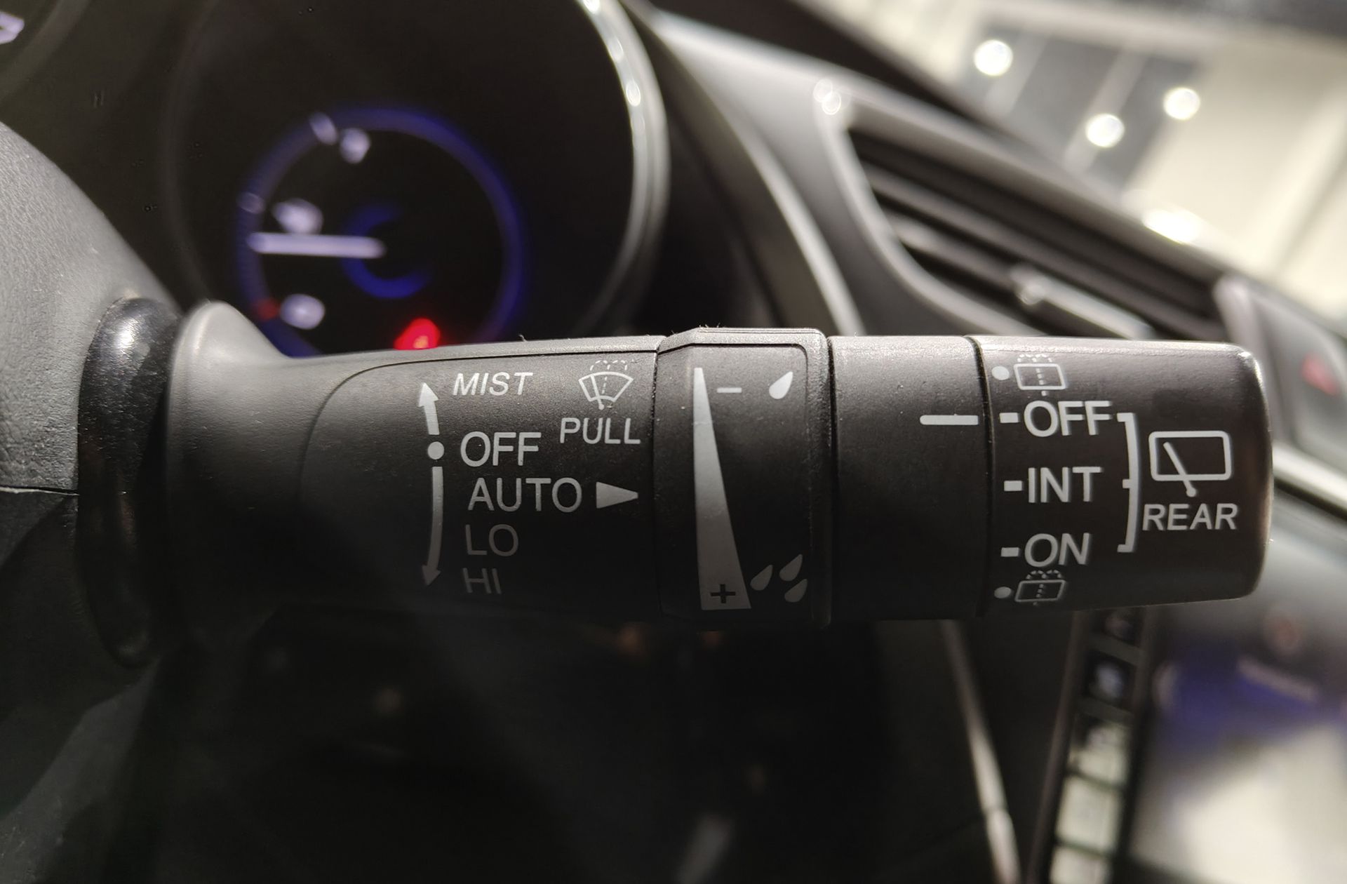 Honda Civic 1.8 I-VTEC Sport - foto 23