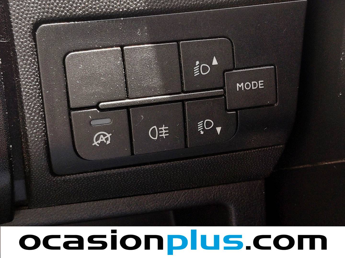 Extras y acabados del Peugeot Boxer Peugeot Boxer Furgon BlueHDi 140 S&S Pack 335 L2H2 (140 CV)