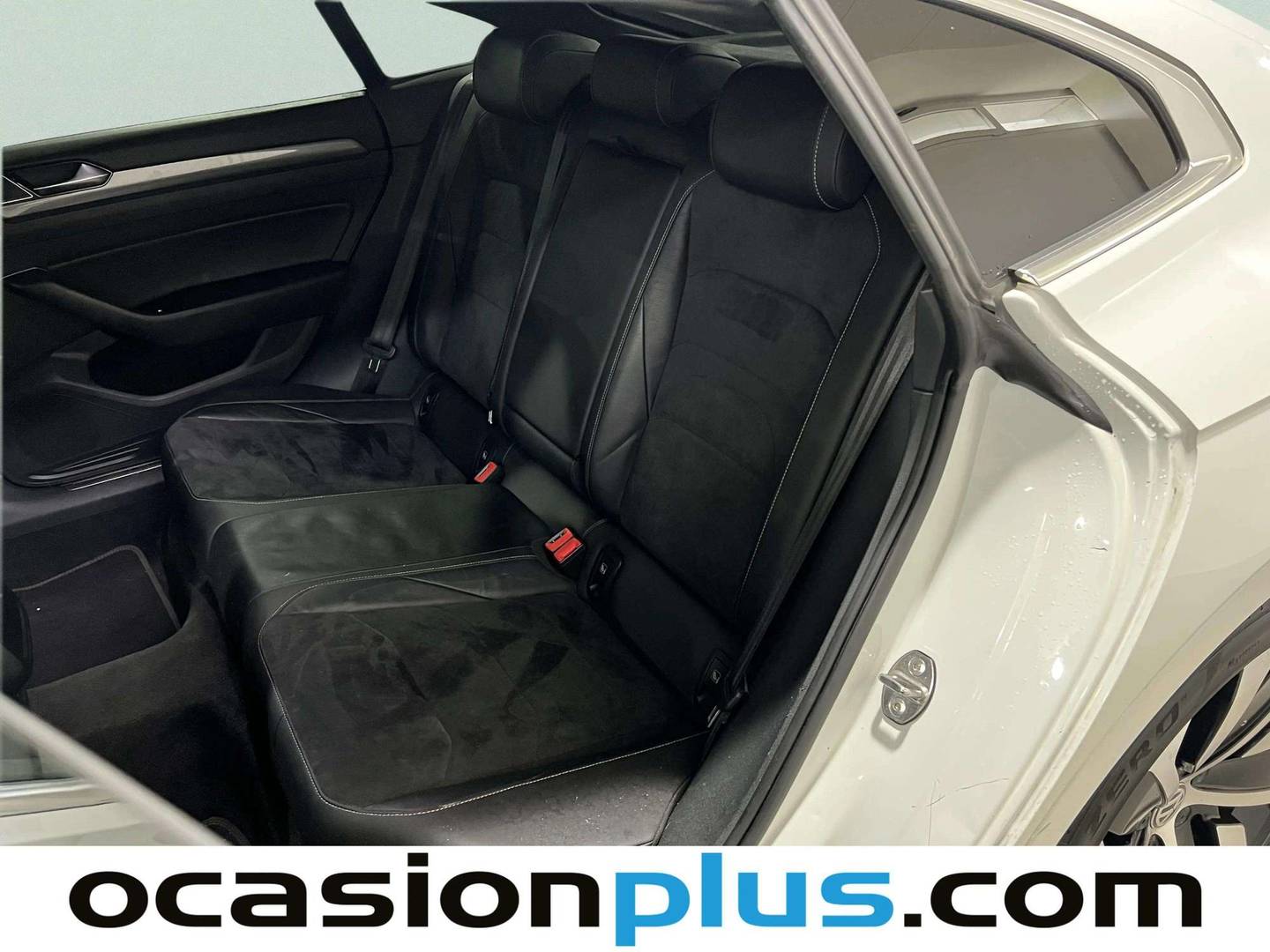 Foto Volkswagen Arteon Volkswagen Arteon R-Line 2.0 TSI (190 CV) DSG