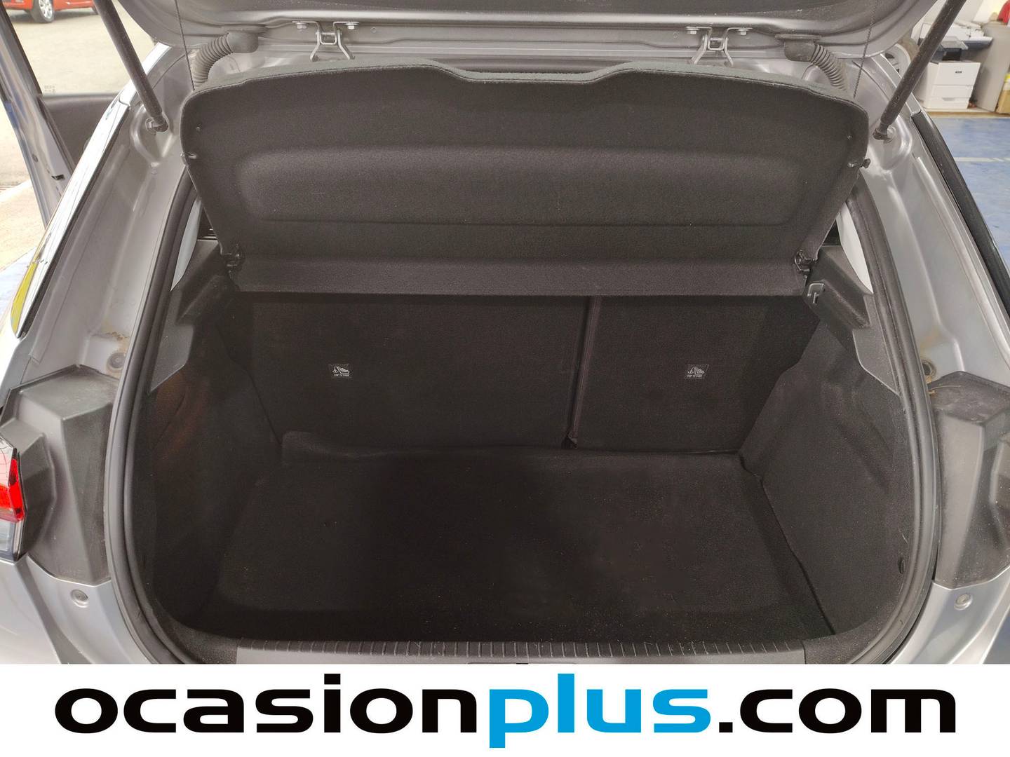 Fotos maletero Opel Corsa Opel Corsa 1.2 XEL S&S Edition (75 CV)