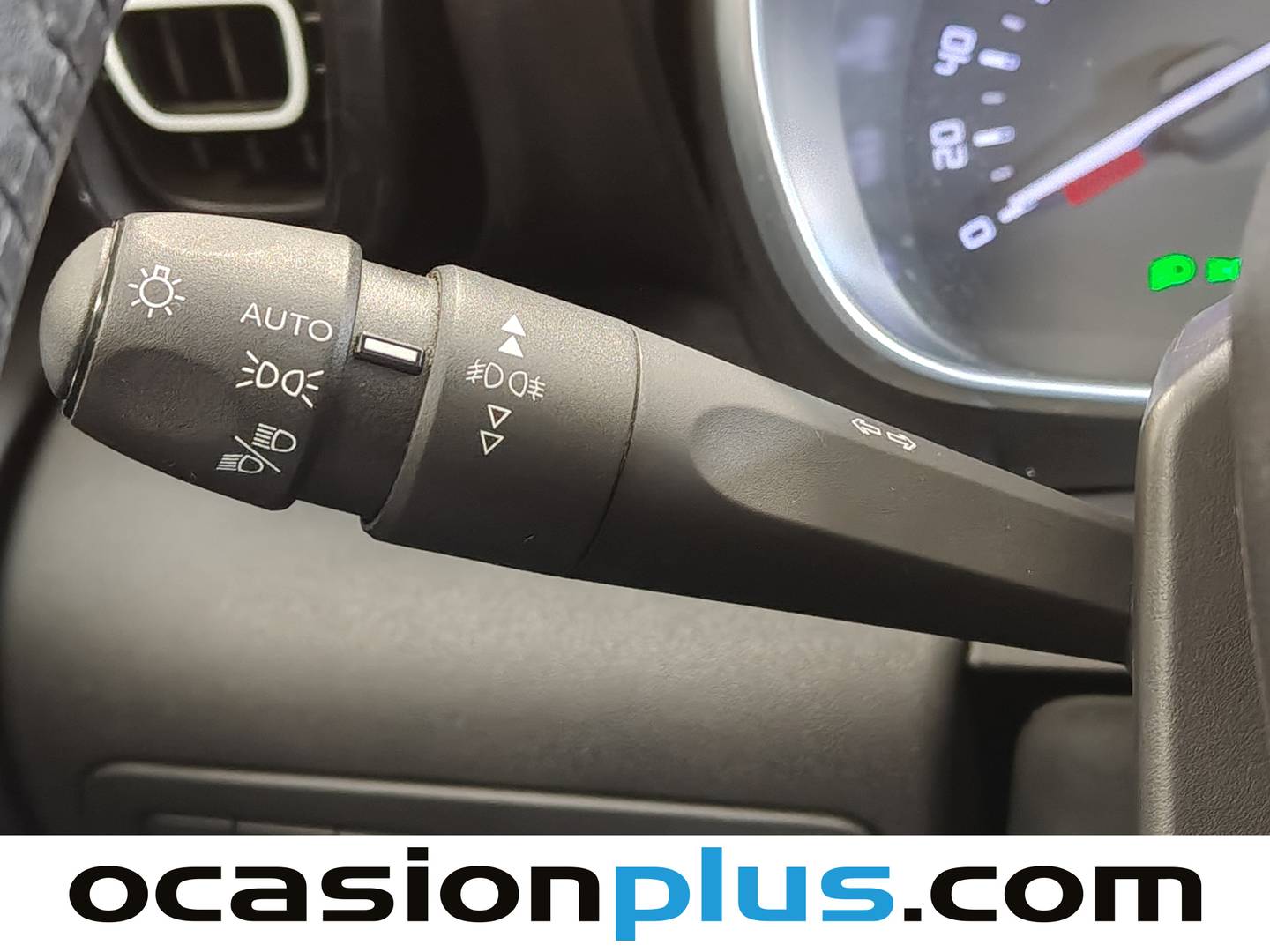 Foto Citroën C3 Aircross Citroen C3 Aircross PureTech 130 Shine Pack EAT6 (131 CV)