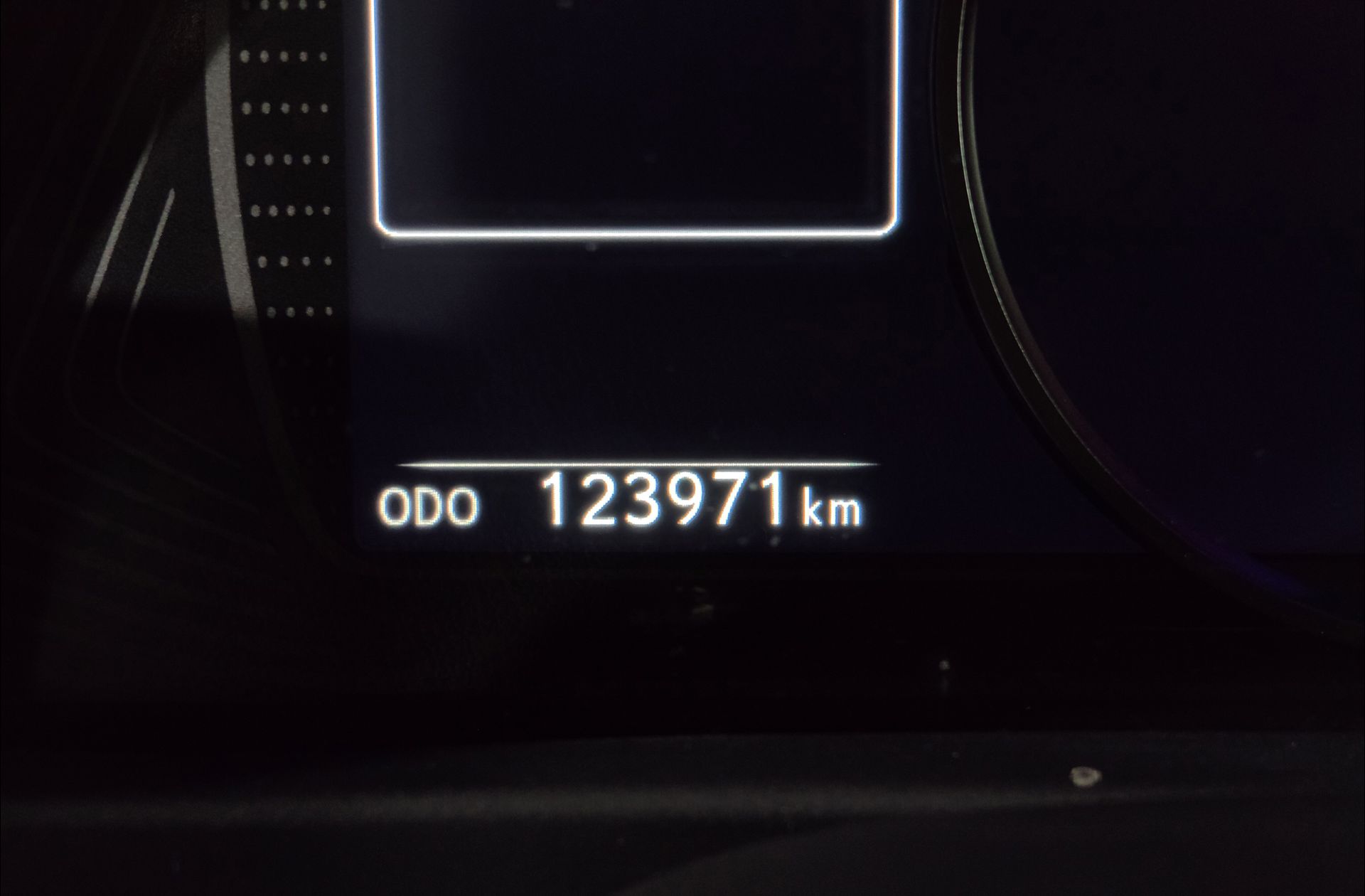 Lexus UX 250h Premium - foto 9