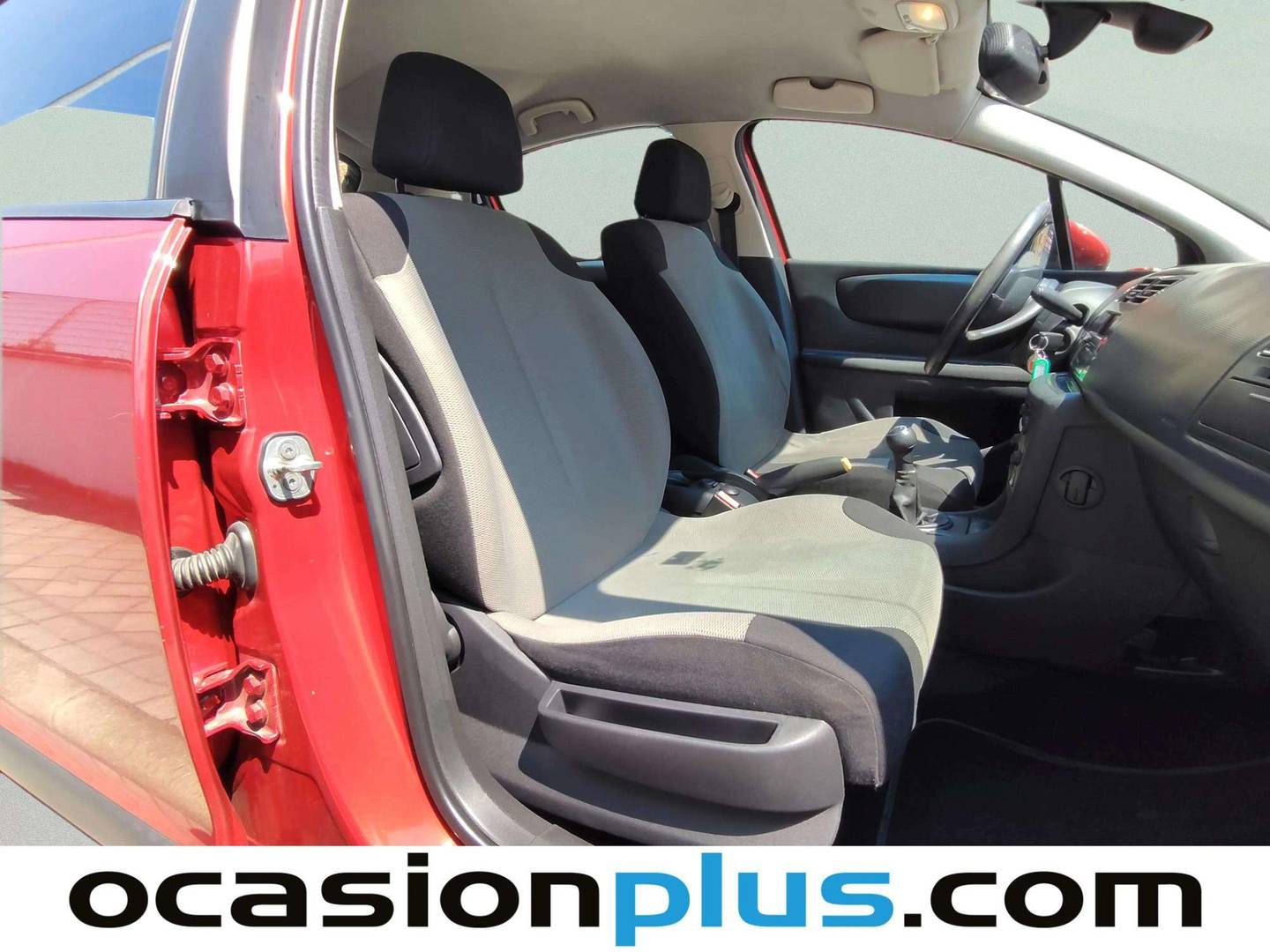 Foto Citroën C4 Citroën C4 1.4i 16v Cool (88 CV) siete plazas