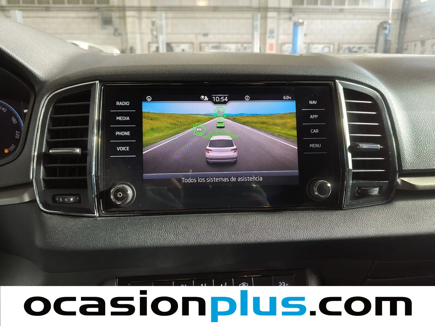 Foto Skoda Karoq Skoda Karoq 2.0 TDI Ambition 4X4 DSG (150 CV)