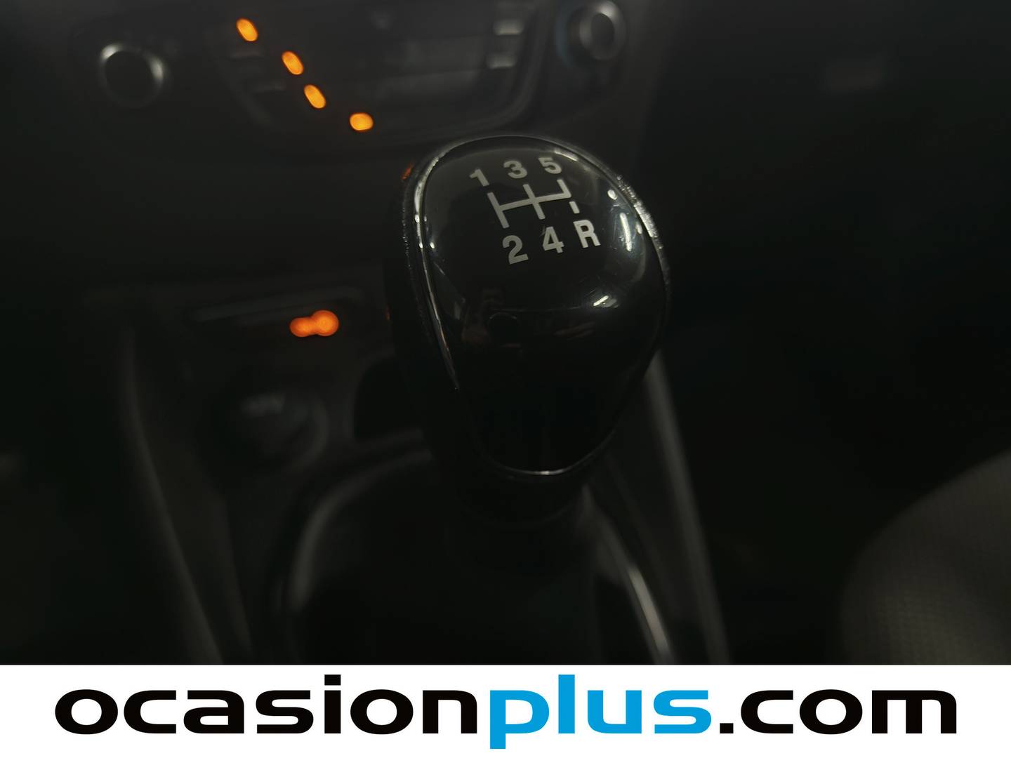 Ford Tourneo Courier Ford Tourneo Courier 1.5 TDCi Ambiente (75 CV) de segunda mano