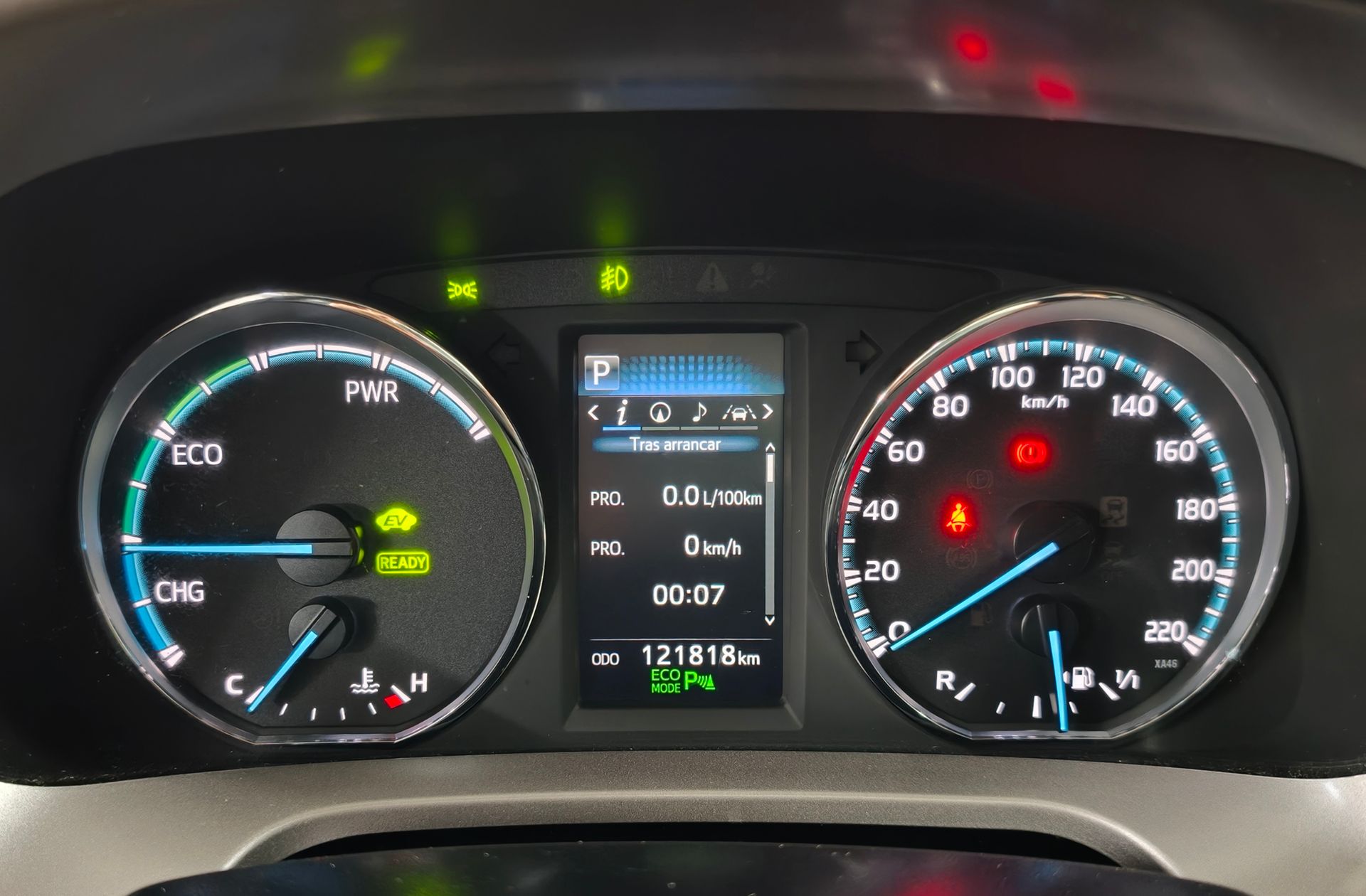 Toyota RAV4 2.5l hybrid Advance Pack Drive 2WD - foto 22