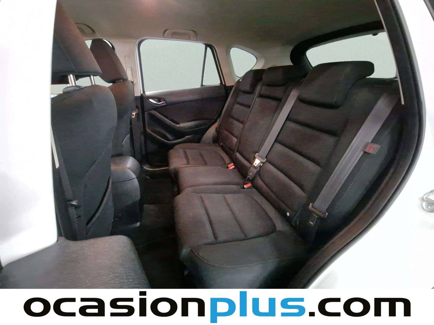 Foto asientos traseros Mazda CX-5 Mazda CX-5 2.2 DE Black Tech Edition 2WD Aut. (150 CV)