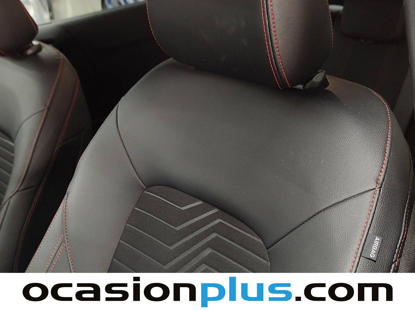 Extras y acabados del Ford Puma Ford Puma 1.0 EcoBoost MHEV ST-Line X (125 CV)
