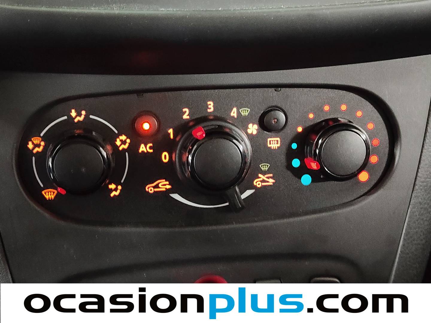 Paquetes del Dacia Logan Dacia Logan 1.2 Ambiance (75 CV)