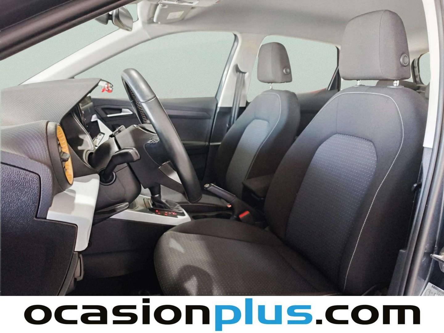 Foto asientos delanteros Seat Arona Seat Arona 1.0 TSI Style XL DSG  (115 CV)