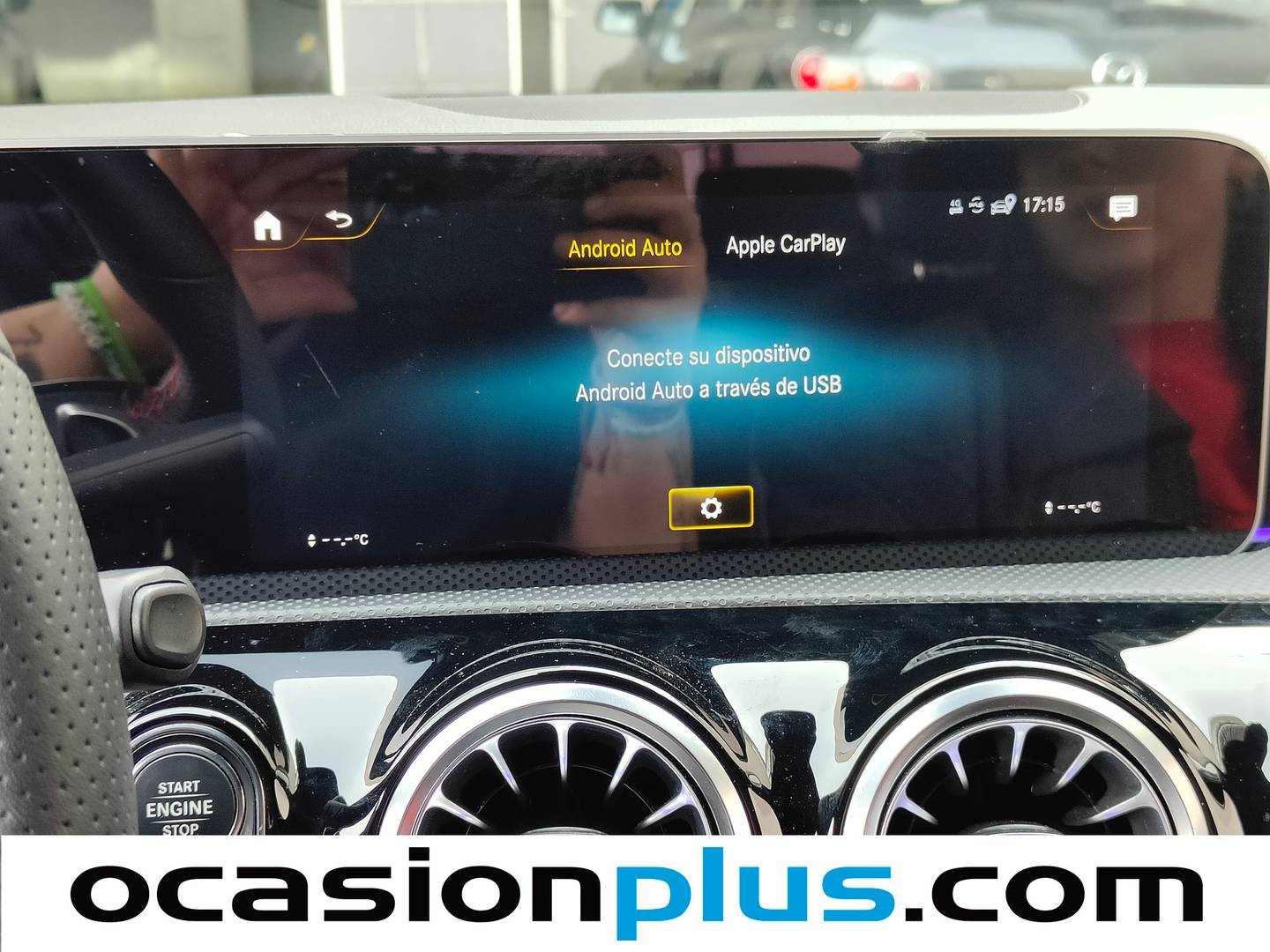 Equipamiento del Mercedes Clase A Mercedes-Benz Clase A 180 d (116 CV)