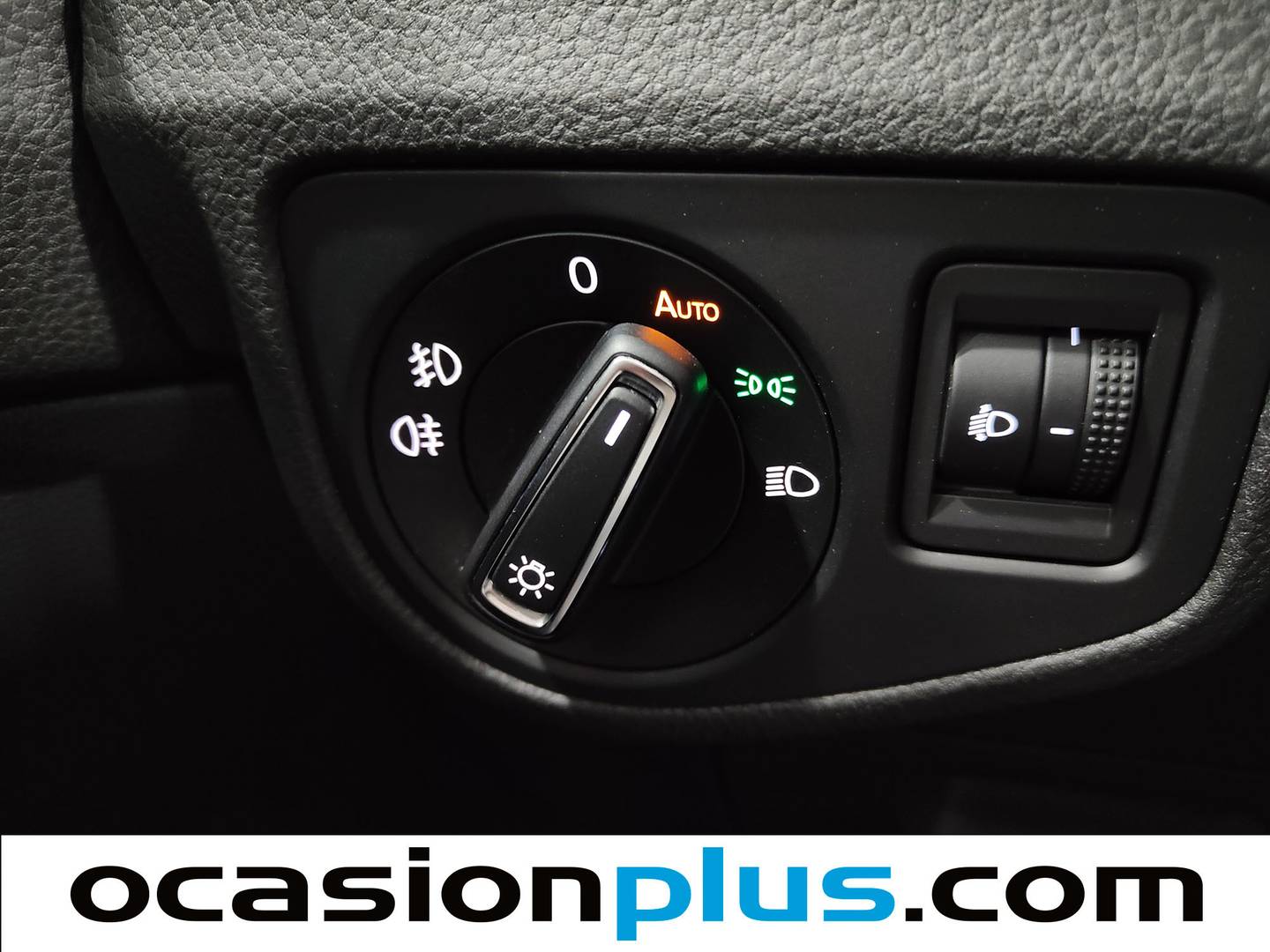 Foto Volkswagen Golf Sportsvan Volkswagen Golf Sportsvan Advance 1.6 TDI BMT (110 CV)