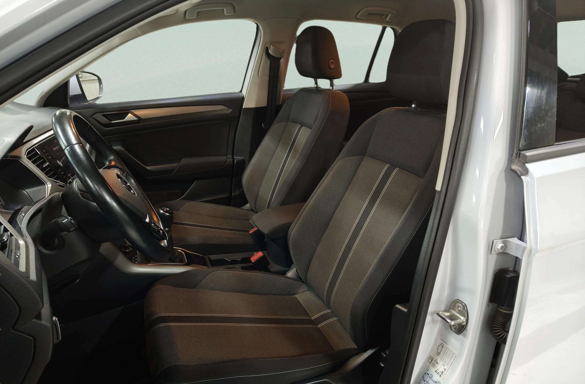 Volkswagen T-Roc Advance 1.0 TSI - foto 9