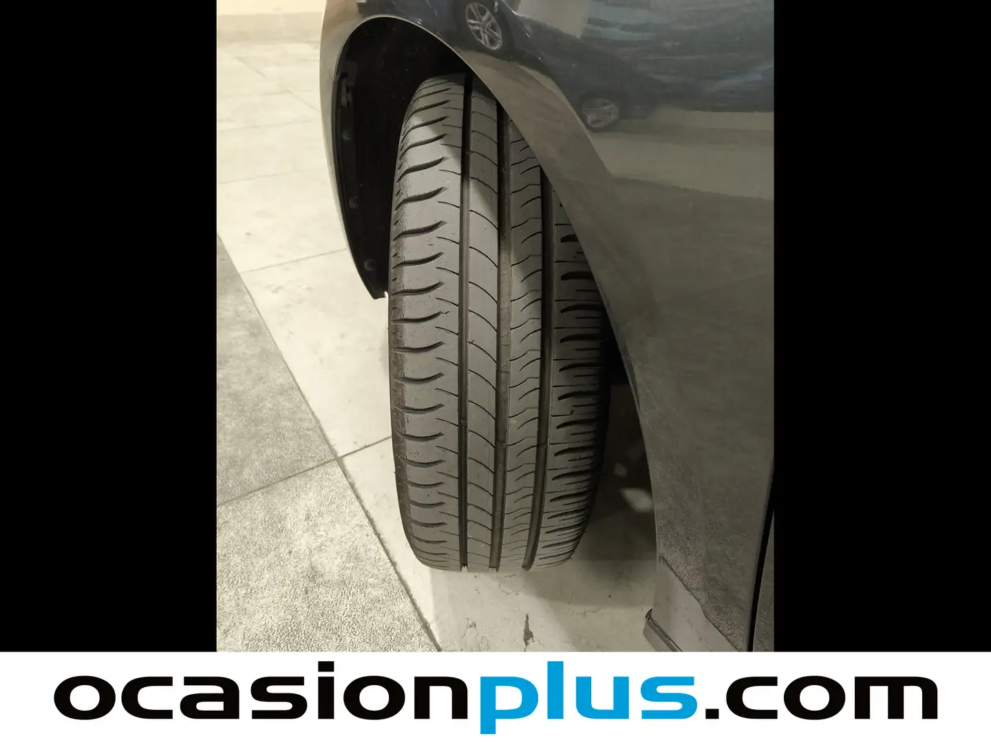 Foto Citroën C-Elysée Citroen C-Elysee BlueHDi 100 Exclusive (100 CV)