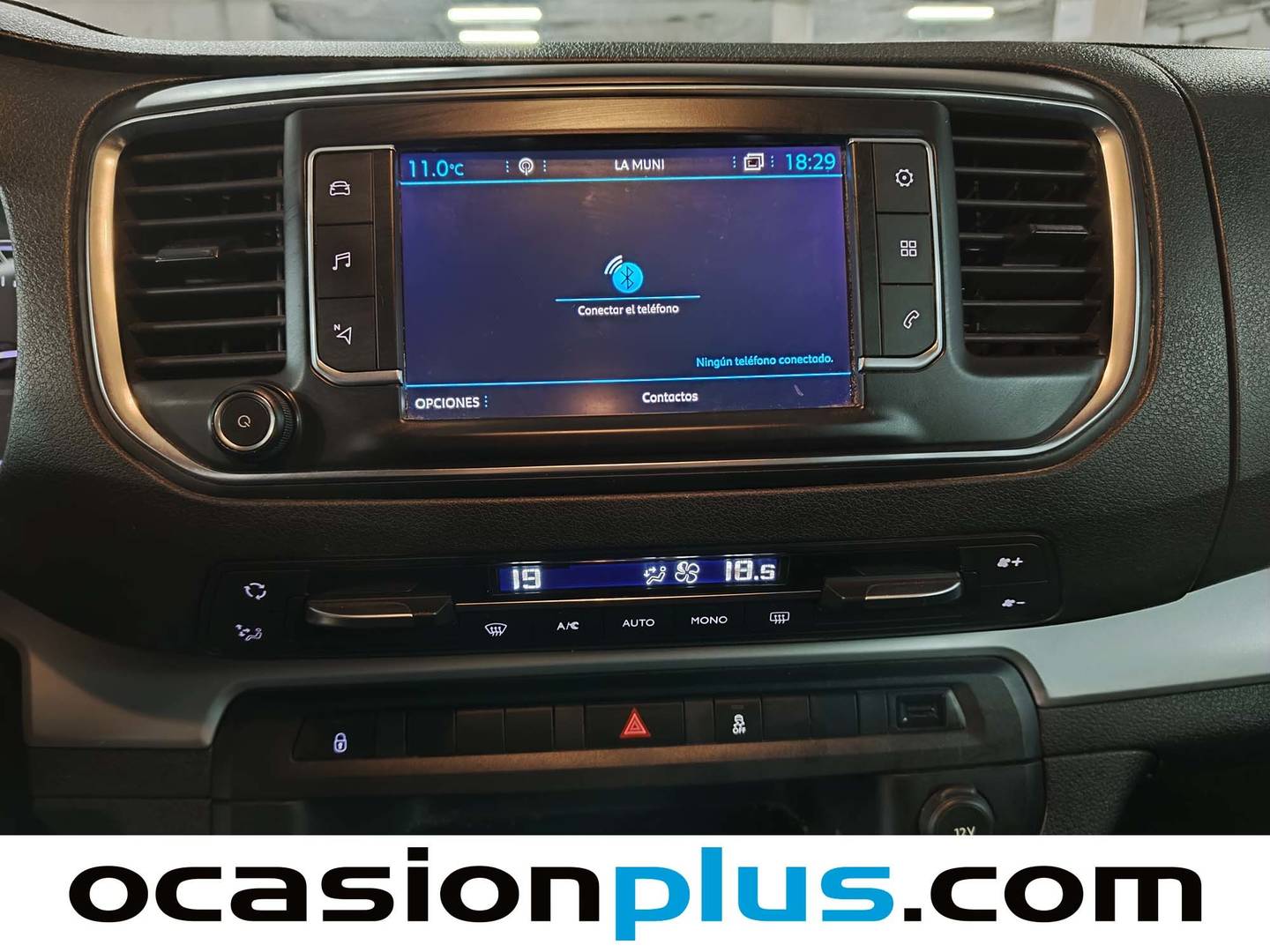 Foto Peugeot Traveller Peugeot Traveller 1.6 BlueHDi Business Standard (115 CV)