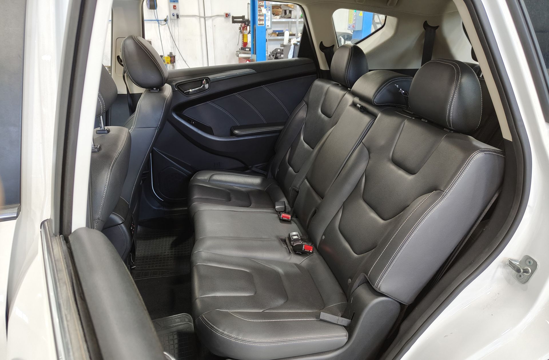 DFSK 580 1.5 T Luxury 7 plazas - foto 13